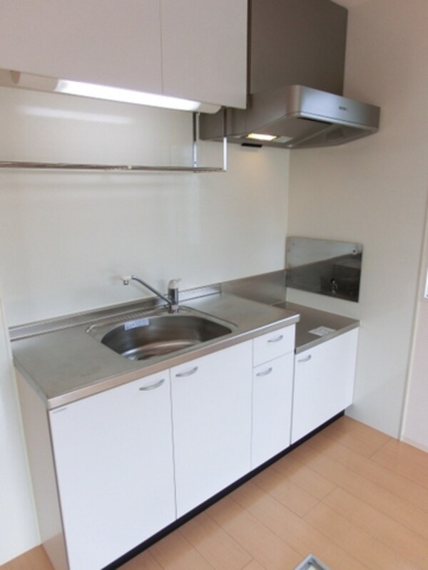 キッチン(床下収納・２口ガスコンロ設置可)