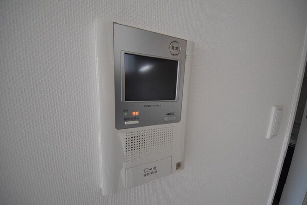 セキュリティ(安心のオートロック付きＴＶモニターホン)