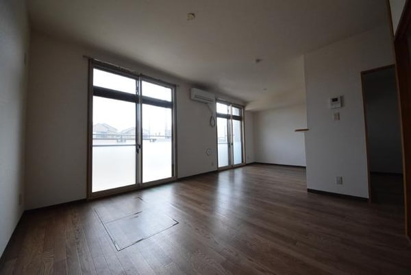 その他室内・内装(※同間取り・別号室参考写真)