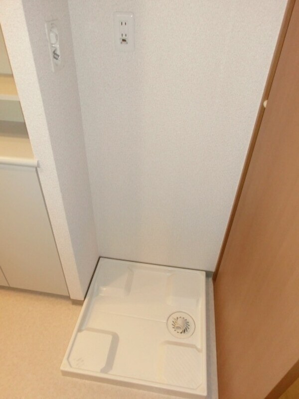 その他(室内洗濯機置き場)