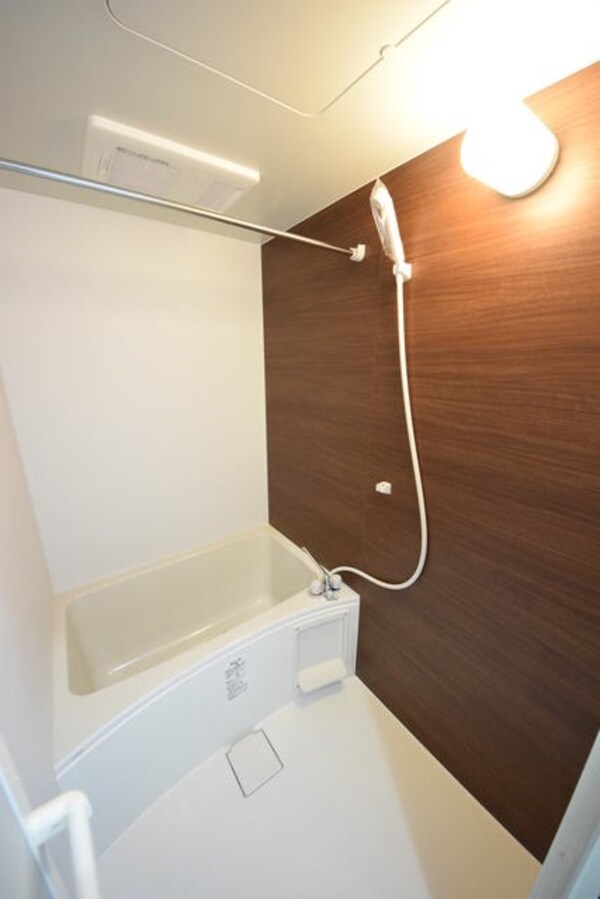 バス／シャワールーム等