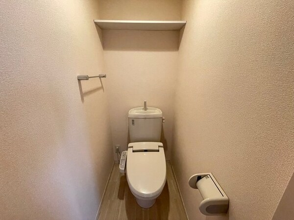 トイレ(トイレ)