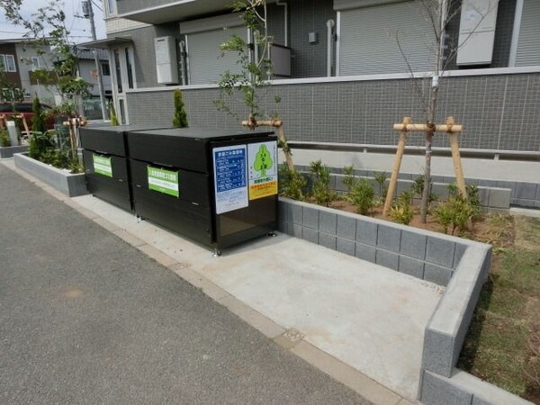 共有部分(敷地内ゴミ置場)