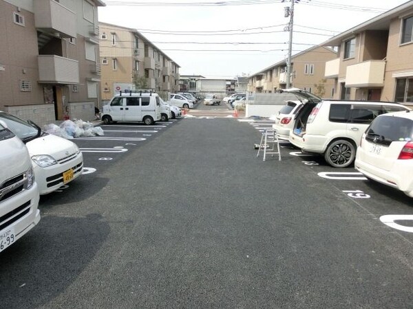 駐車場(敷地内駐車場)