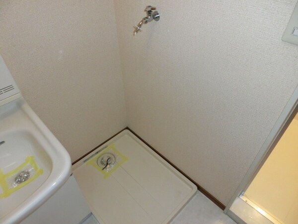 設備(洗濯機置き場)
