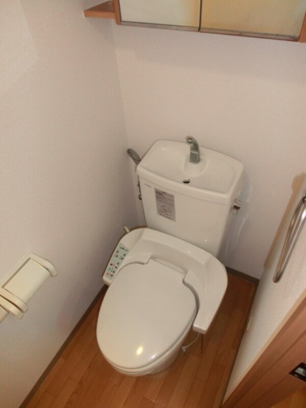 トイレ(暖房便座付トイレルーム)