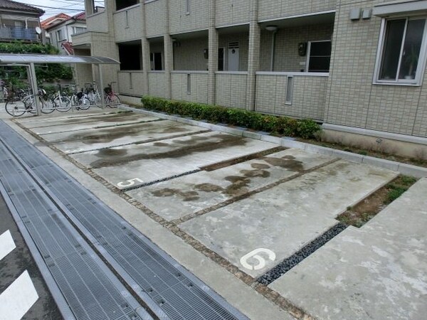 駐車場(敷地内駐車場)