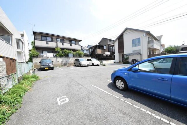 駐車場(駐車場)