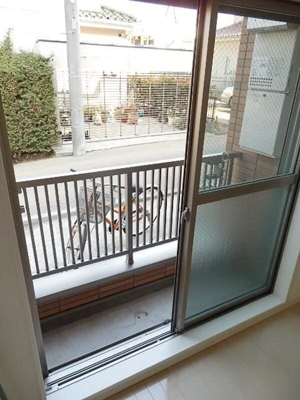設備(広めのバルコニーです)