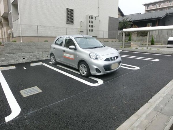 駐車場(敷地内駐車場ございます)