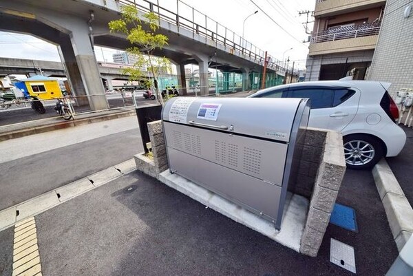 共有部分(敷地内ごみ置き場)