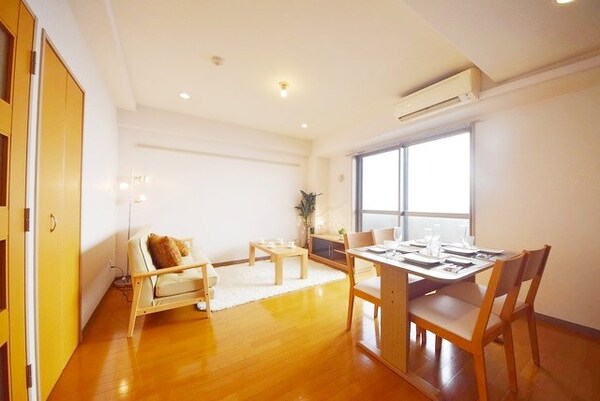 リビング・居室(モデルルーム撮影時)