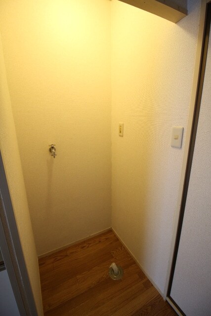 設備(室内洗濯機置き場完備)