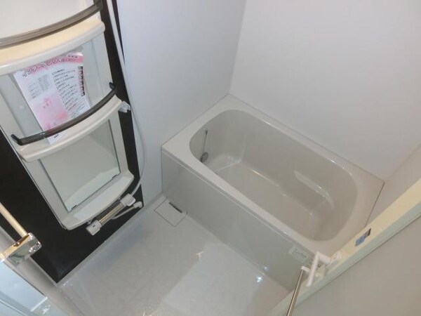 バス／シャワールーム等(経済的な追い焚き付き)