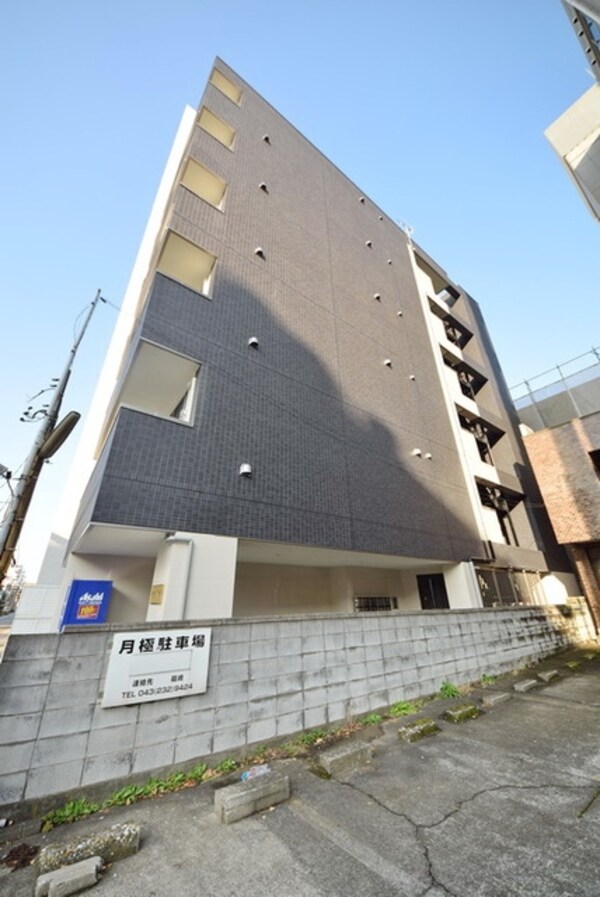 外観(しっかりとした建物です)