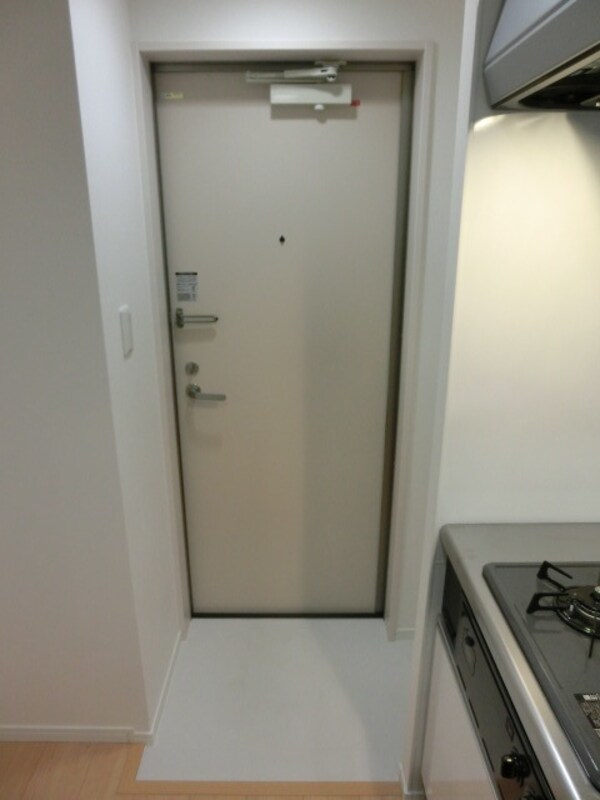 玄関(お部屋探しはタウンハウジング稲毛店まで！043-290-…)