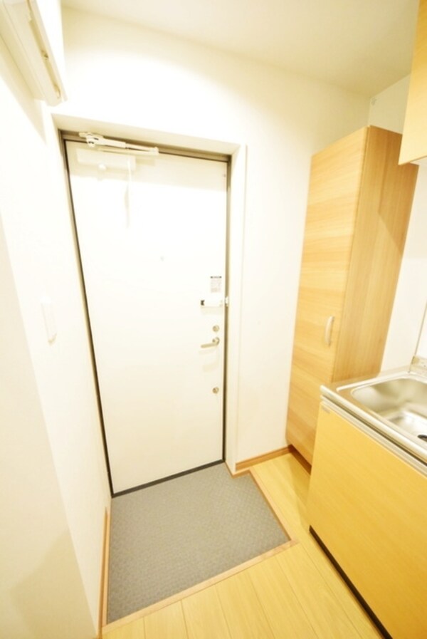 玄関(シューズＢＯＸ付)