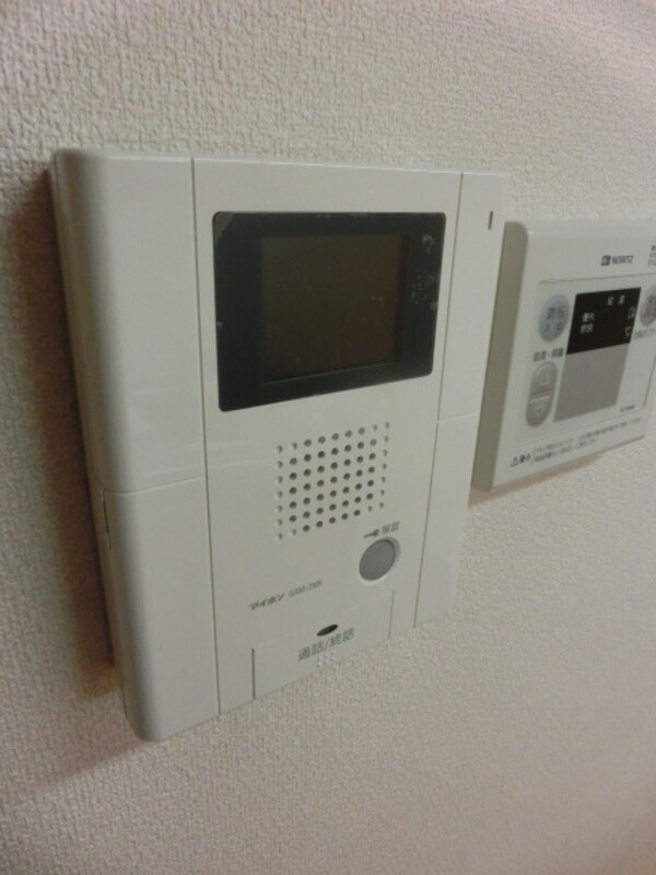 設備(モニターホン（同一タイプ）)