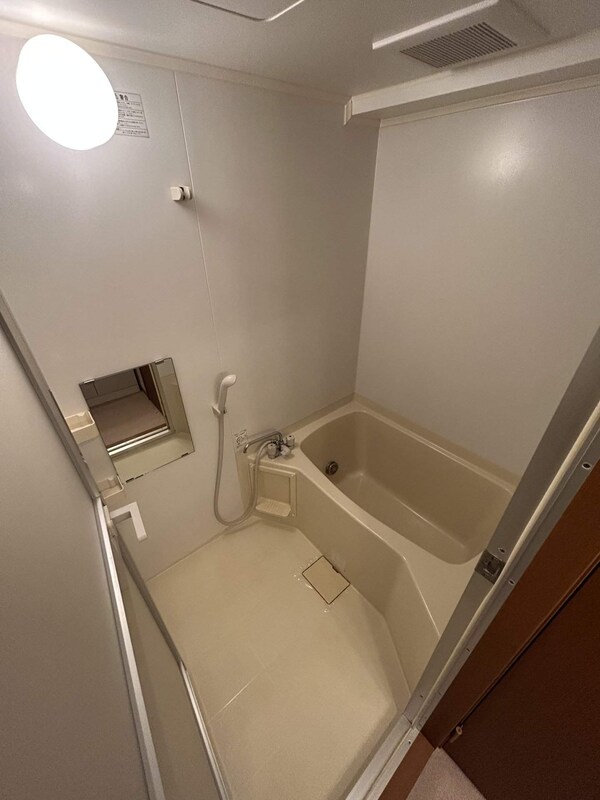 バス／シャワールーム等(バス／シャワールーム等)
