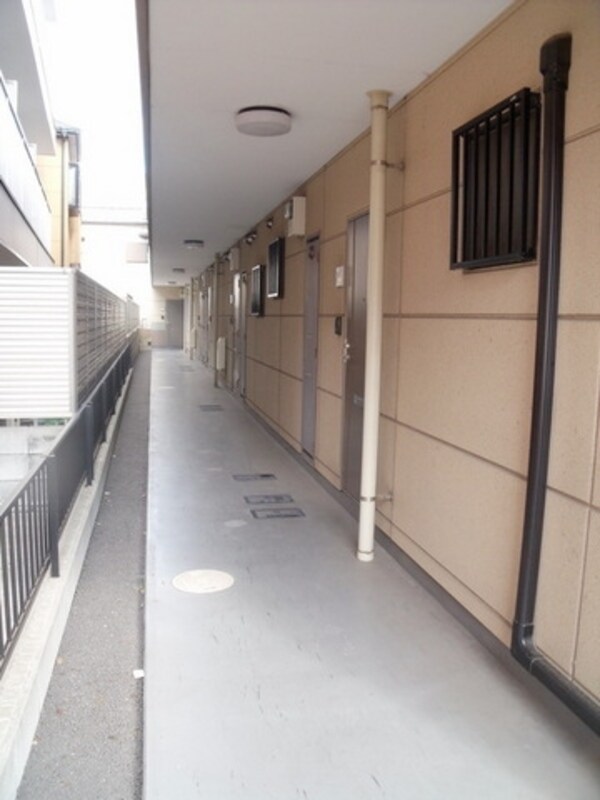 エントランス(お部屋探しは【タウンハウジング千葉店】にお任せ下さい♪)