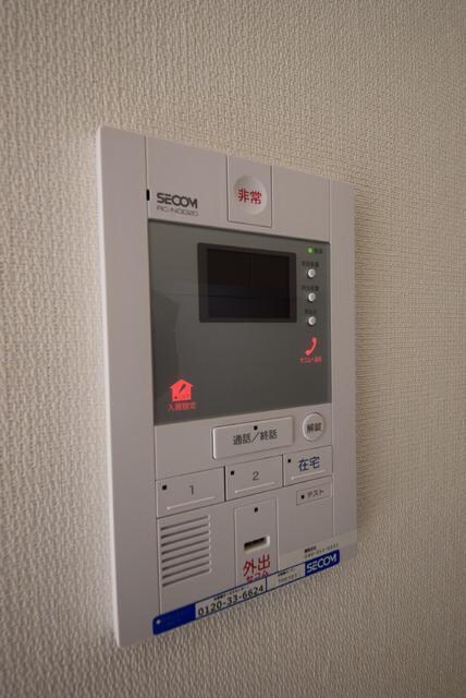 物件内観写真14　(TV付ドアホン)