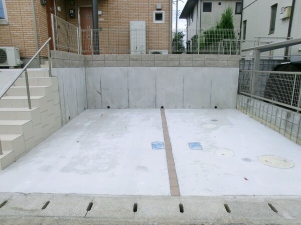 駐車場(敷地内駐車場)