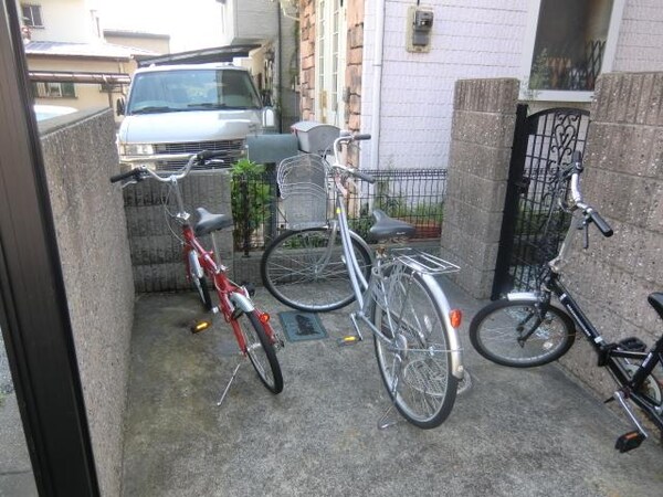 その他(駐輪場)