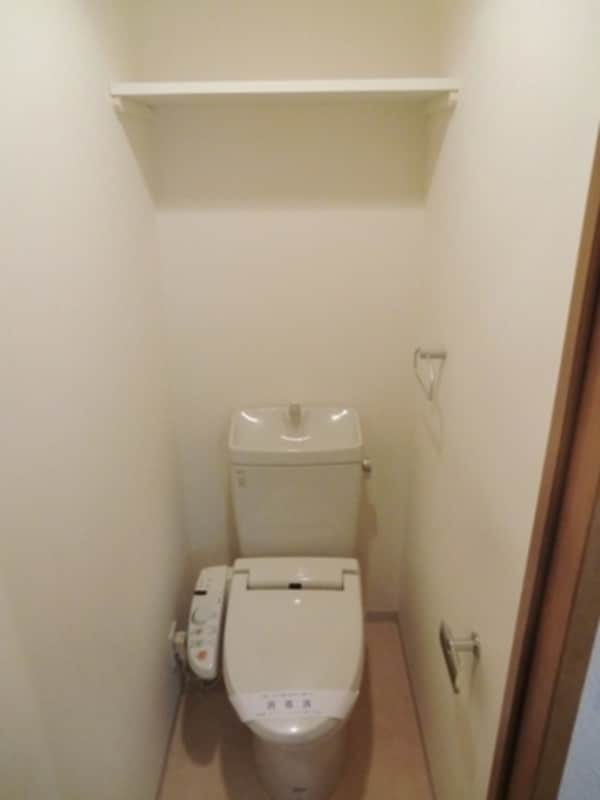 トイレ(別のお部屋の写真)