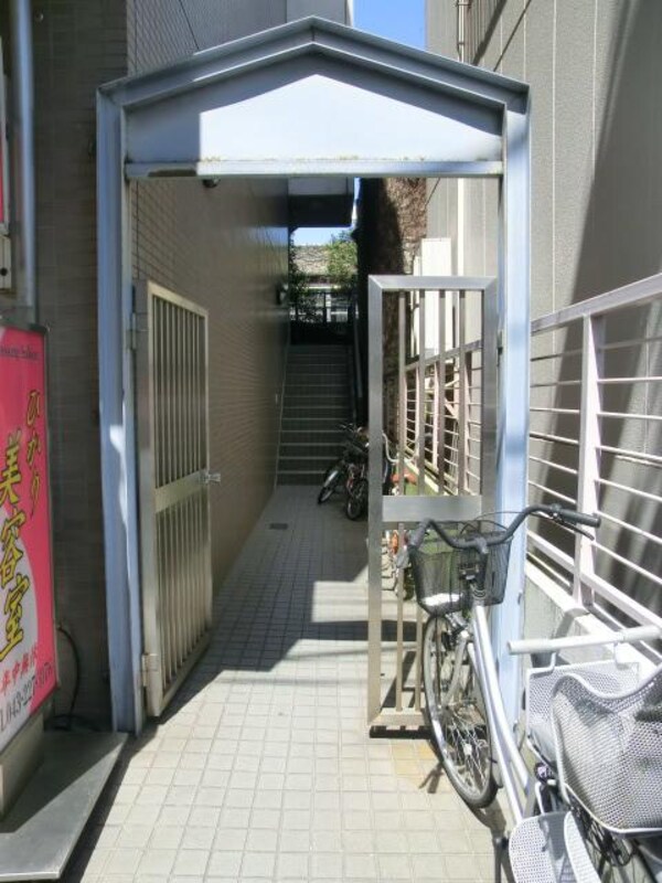 エントランス(エントランス)