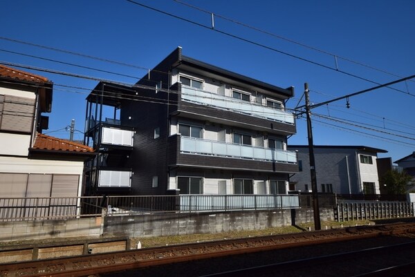 外観(バルコニー側から見た外観です)