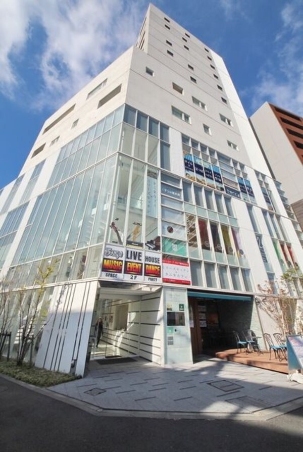 外観(タウンハウジング新鎌ケ谷店が1階にございます。)