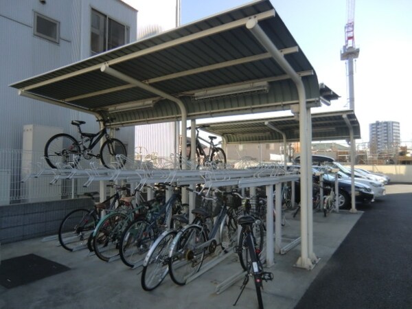 駐車場(敷地内駐輪場)