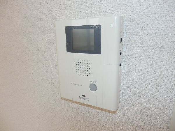 設備(来訪者の顔もバッチリです)