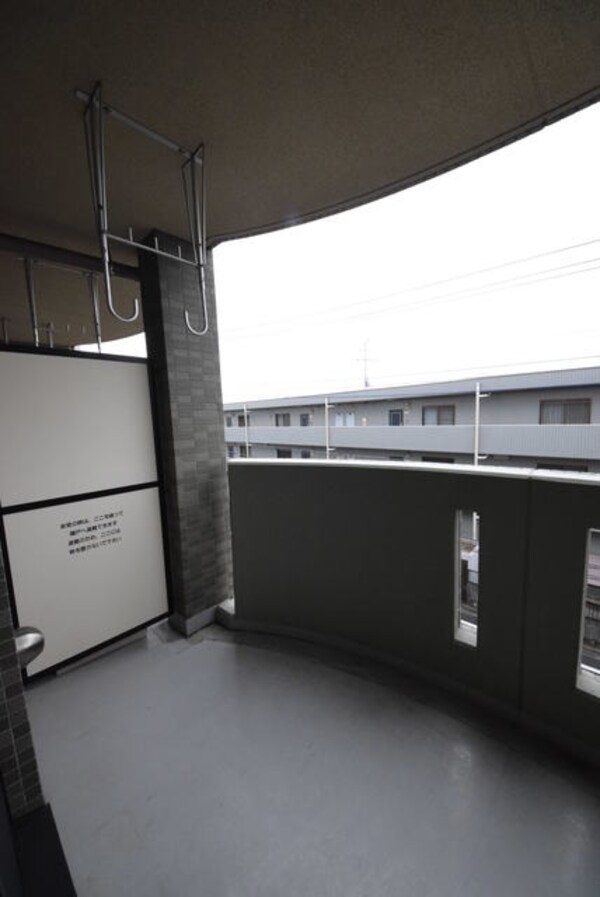 設備(広々バルコニー完備)