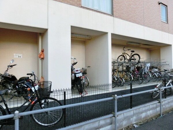 共有部分(駐輪場)