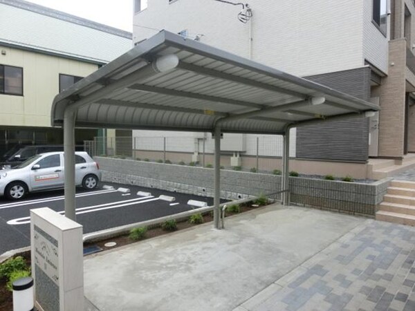 その他(屋根付き自転車置き場)