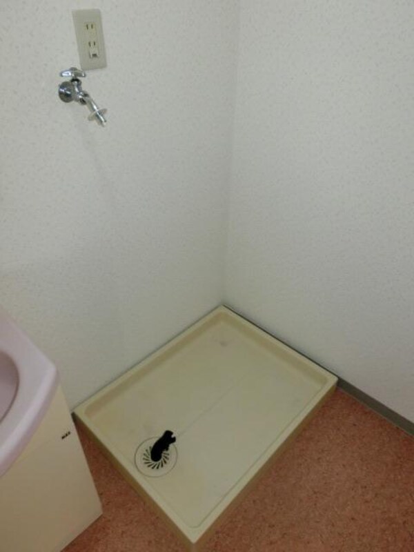 設備(室内洗濯機置き場)