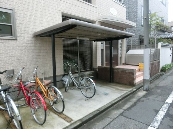 共有部分(敷地内駐輪場)