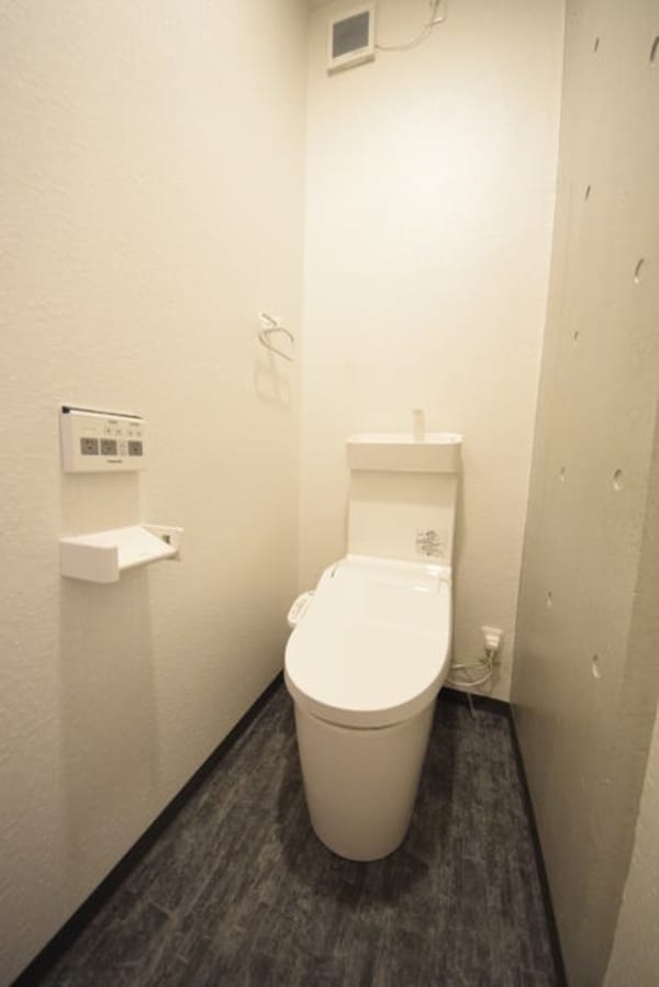 トイレ(※同タイプ住戸参考写真)