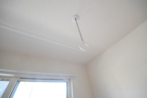 設備(室内物干し)