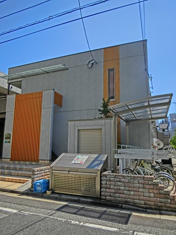 外観(綾瀬駅徒歩５分の立地です。)