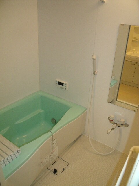 物件内観写真12　(追い焚き機能付き)