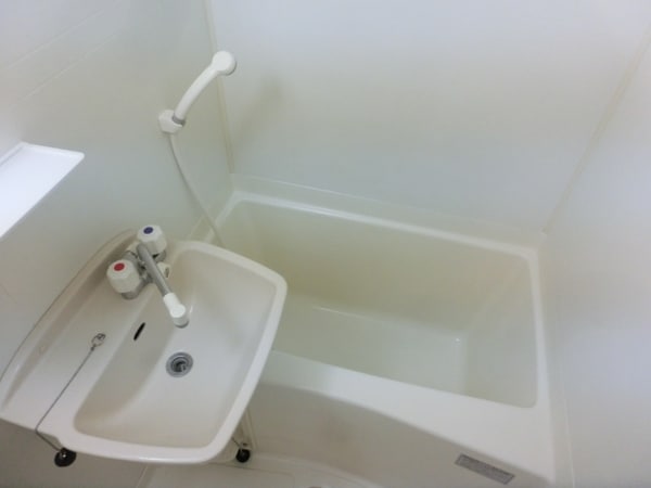 バス／シャワールーム等(２点式お風呂)