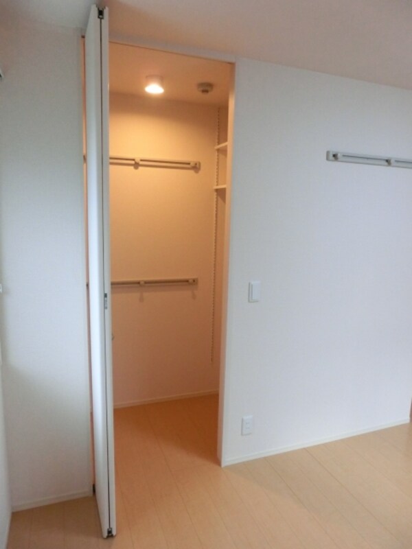 設備(たっぷり収納)