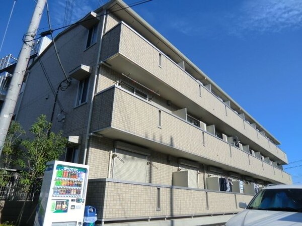 外観(駅徒歩9分！)