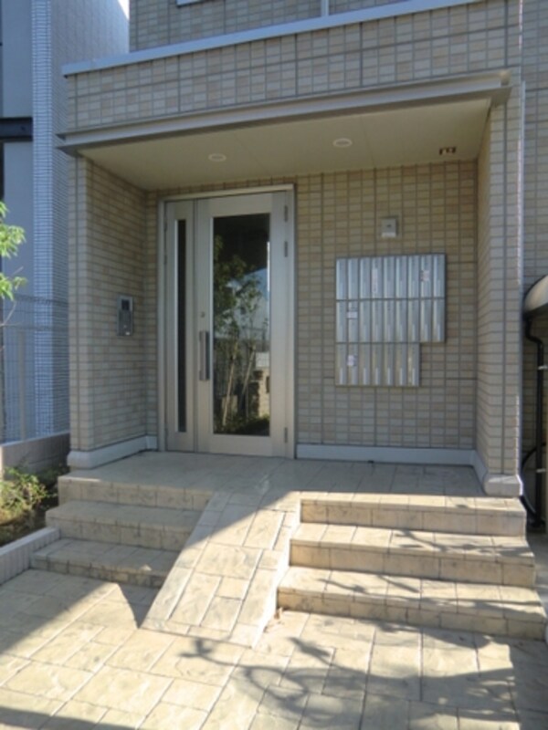 エントランス(オートロック付エントランス)