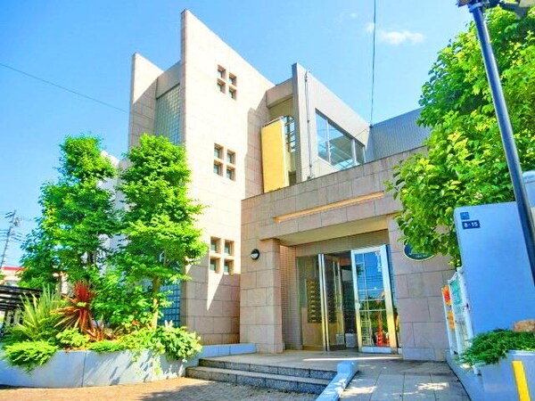 外観(ネット使用料無料。デザイナーズマンション。)