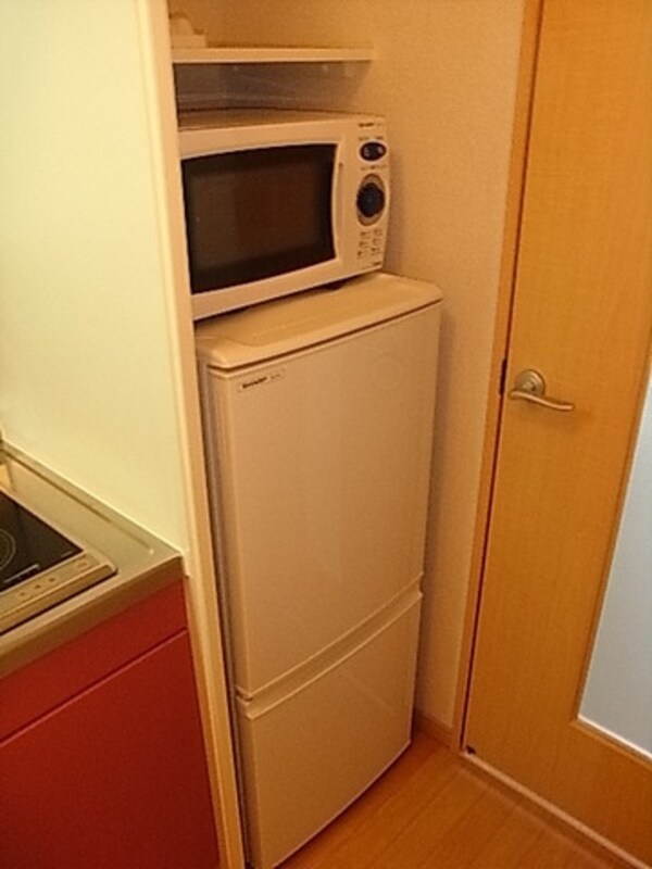 設備(冷蔵庫・電子レンジ)