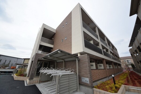 外観(２０１６年３月築物件)