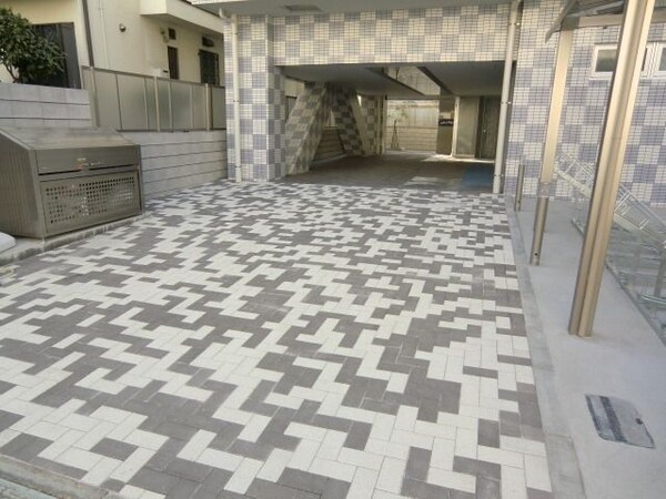 設備(敷地も広々しています)